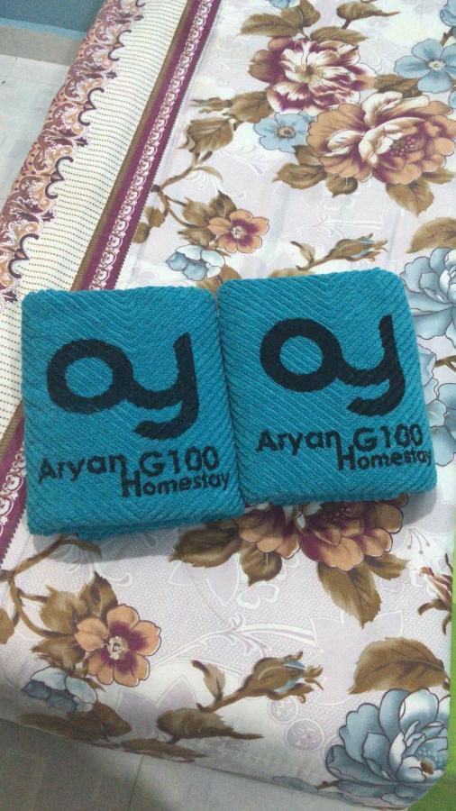 Aryan G100 Homestay カンポン・クアラ・ベシュット エクステリア 写真